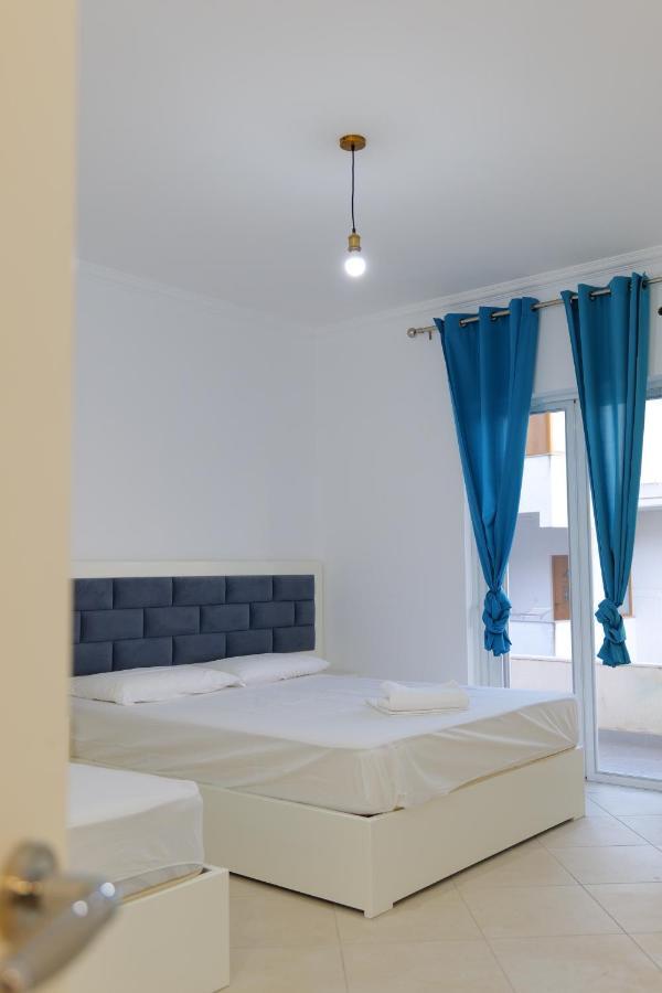 Davide Rooms Sarandë Exterior foto